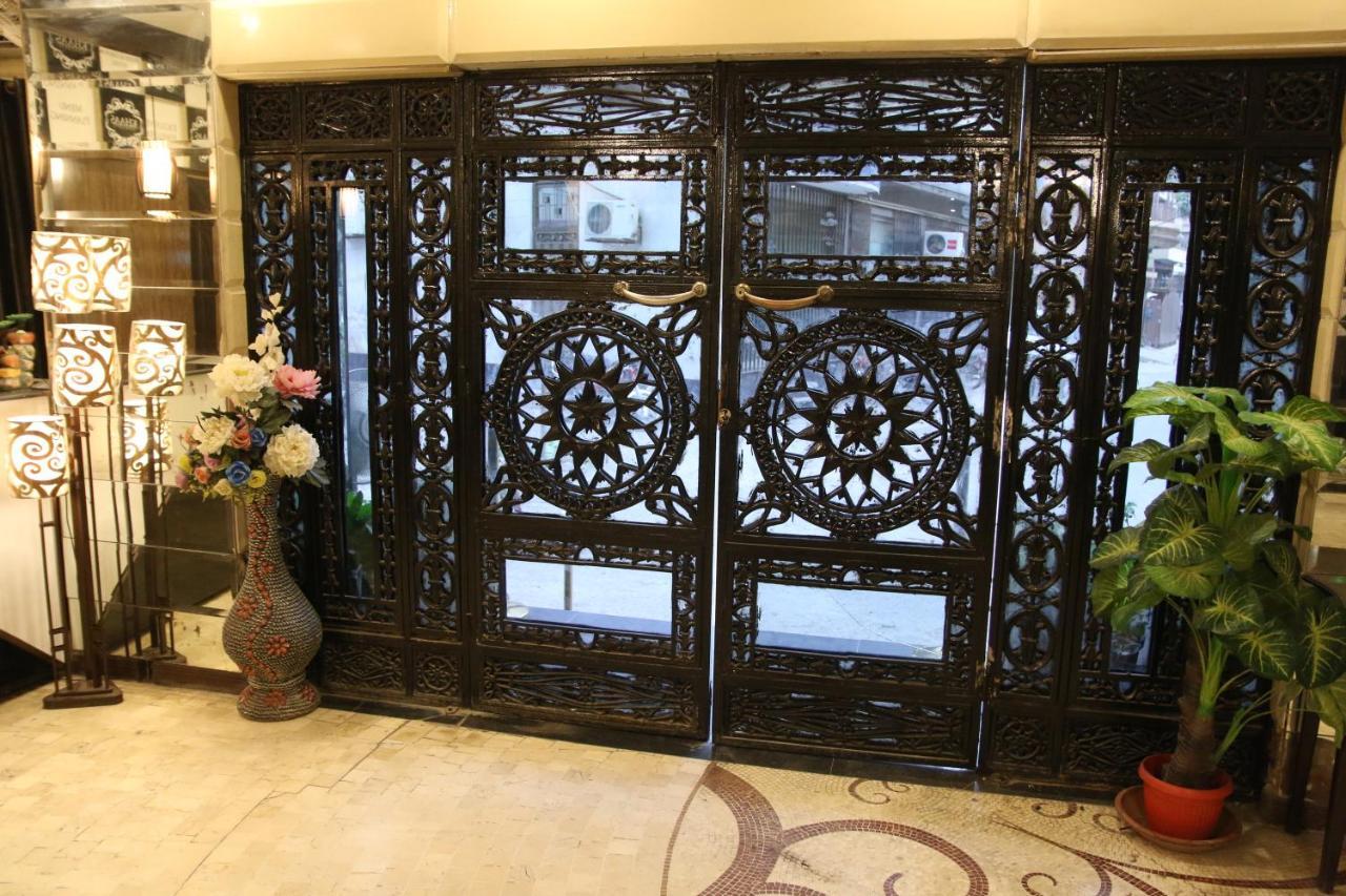 Gulberg Continental Hotel Лахор Екстериор снимка