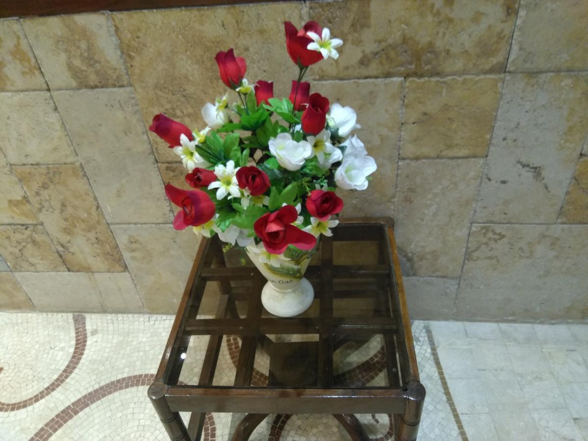 Gulberg Continental Hotel Лахор Екстериор снимка